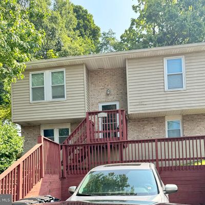 1005 Balsamtree Dr, Capitol Heights, MD 20743