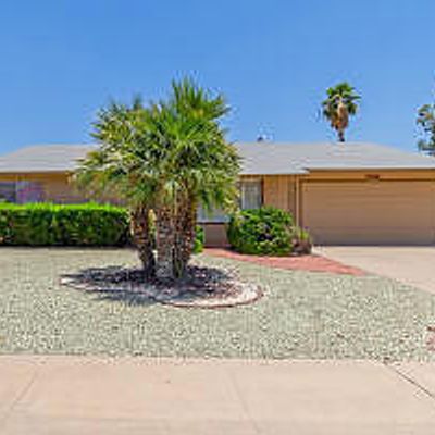 10105 W Chaparral Dr, Sun City, AZ 85373