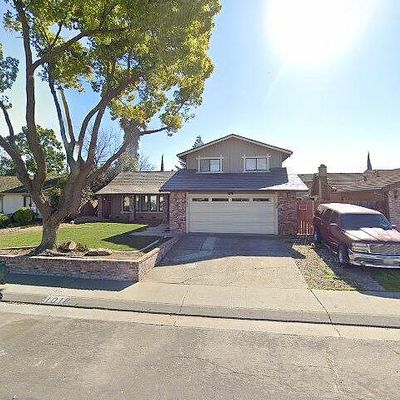 1018 Goldenoak Way, Stockton, CA 95209