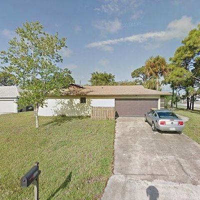 102 Olivick Cir Ne, Palm Bay, FL 32907