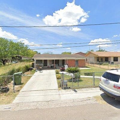 102 N Mariposa Dr, Rio Grande City, TX 78582