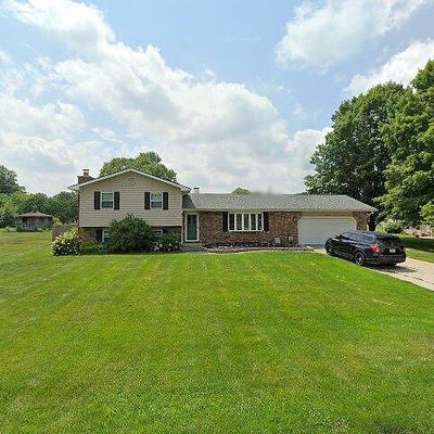 10284 Glen Lee Trl, Granger, IN 46530