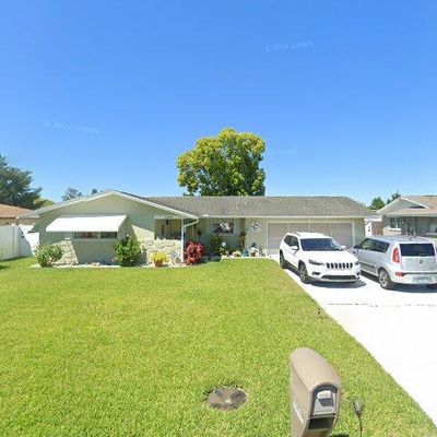 10301 Oak Hill Dr, Port Richey, FL 34668