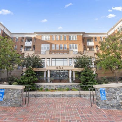 10328 Sager Ave #114, Fairfax, VA 22030