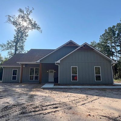 105 Cooper Rd, Zavalla, TX 75980