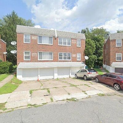 107 Lockart Plz, Philadelphia, PA 19116