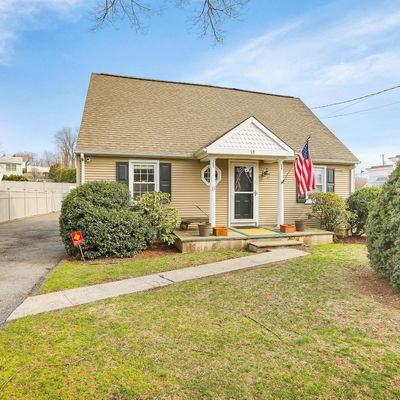 13 Riverside Ln, Riverside, CT 06878