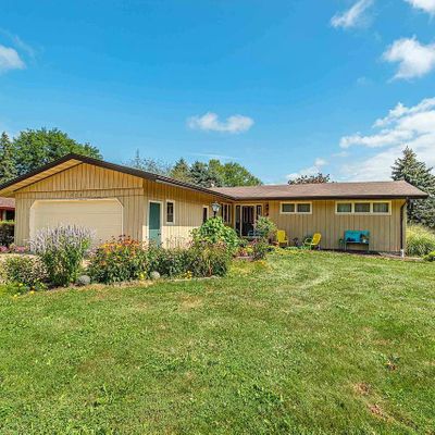 1306 2 Nd St, New Glarus, WI 53574