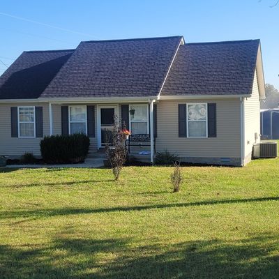 1318 Old Charlotte Rd, White Bluff, TN 37187