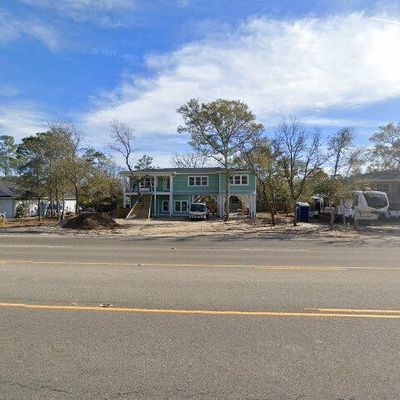 132 N Middleton Avenue Oak Island, Island, NC 28465