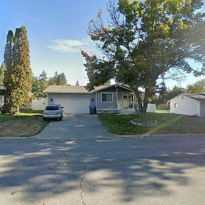 13203 E Guthrie Dr, Spokane Valley, WA 99216