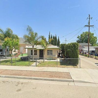 1322 1 St St, Selma, CA 93662