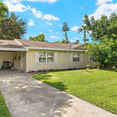 1352 Bradford Rd, Fort Myers, FL 33901