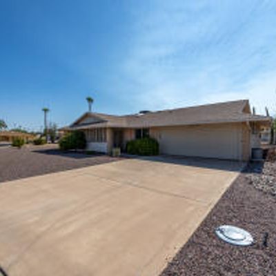 13824 N Tan Tara Dr, Sun City, AZ 85351