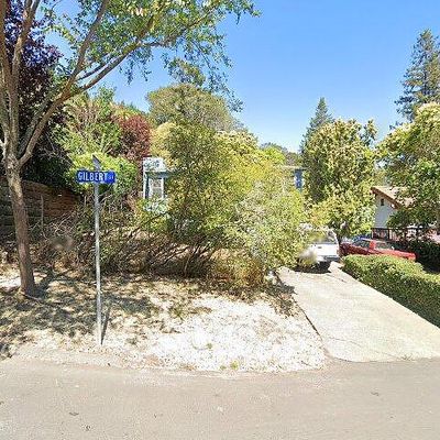 14 Gilbert St, San Rafael, CA 94901