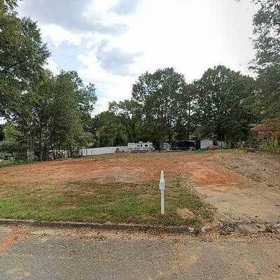 1407 Kenilworth Dr, Gastonia, NC 28052