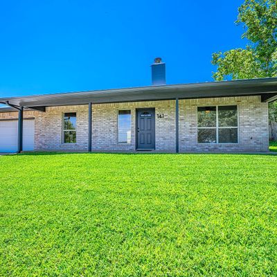 141 Holly Hill, Kerrville, TX 78028