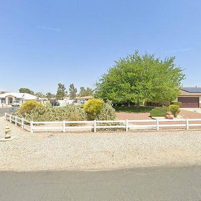 14285 Cronese Rd, Apple Valley, CA 92307