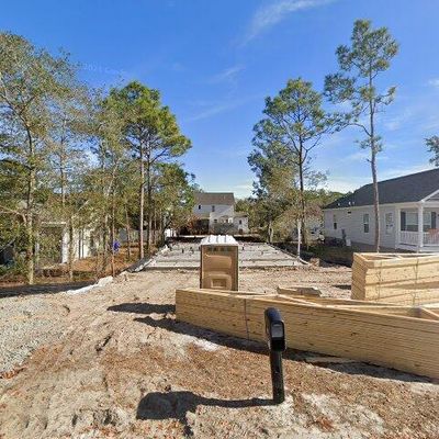 144 Ne 11th Street Oak Island, Island, NC 28465