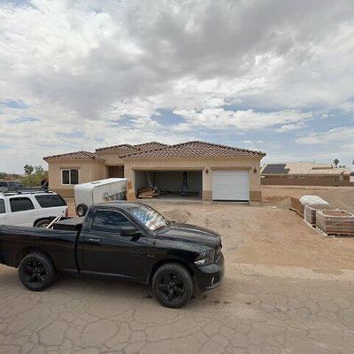 14500 S Cherry Hills Dr, Arizona City, AZ 85123