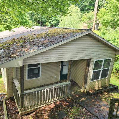 120 Ray Cir, Richlands, VA 24641