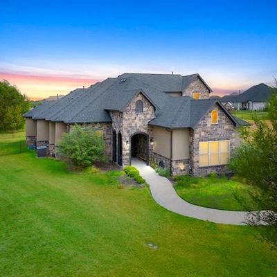 1200 Quail Creek Ct, Gunter, TX 75058