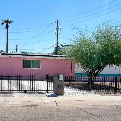 1201 N 43 Rd Pl, Phoenix, AZ 85008