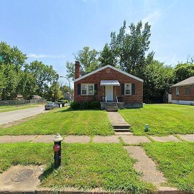 1202 Sells Ave, Saint Louis, MO 63147