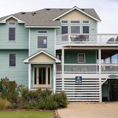 1208 Windance Ln, Corolla, NC 27927