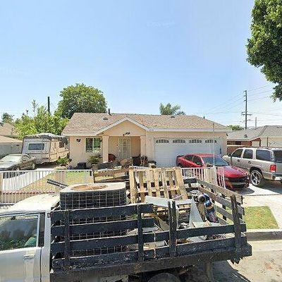 12109 Wilson Ave, Lynwood, CA 90262