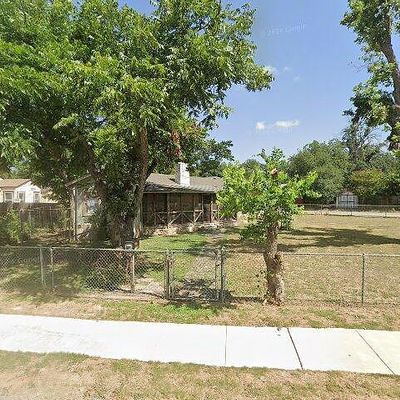 123 Rodena St, San Antonio, TX 78201