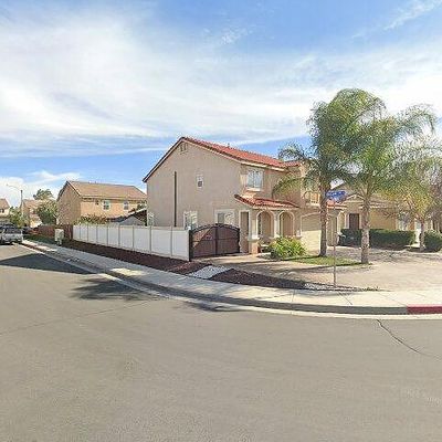 1251 Dolphin Dr, Perris, CA 92571