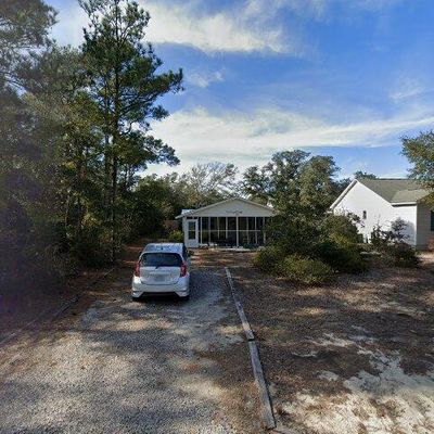 127 Ne 17th Street Oak Island, Island, NC 28465