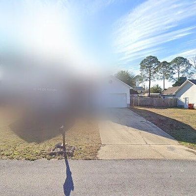 163 Villacrest Dr, Crestview, FL 32536