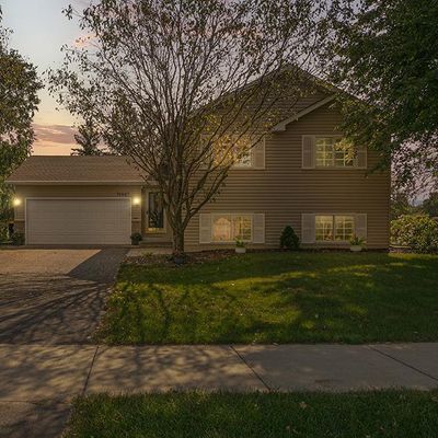 16467 Griffon Trl, Lakeville, MN 55044