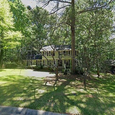 1680 Briarbend Ct, Stone Mountain, GA 30088