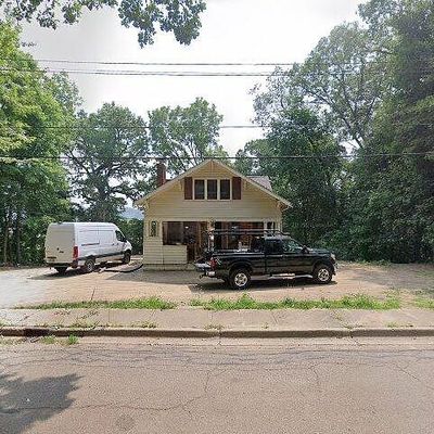 1709 Greenlawn Ave, Kalamazoo, MI 49006