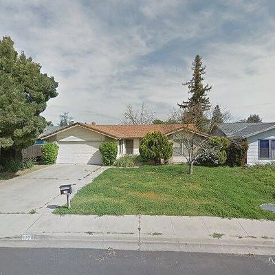 1720 E Seeger Ct, Visalia, CA 93292