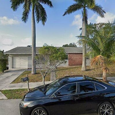 1732 16 Th Ave N, Lake Worth Beach, FL 33460