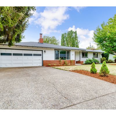 1747 Ridgefield St, Eugene, OR 97404