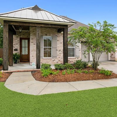 17476 Lions Ear Ln, Prairieville, LA 70769