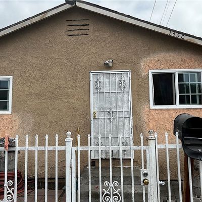 1750 E 97 Th St, Los Angeles, CA 90002