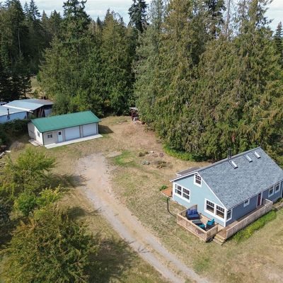 1780 Hooker Rd, Sequim, WA 98382