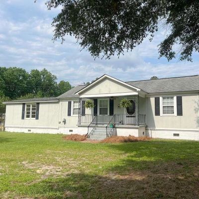 18 Harvey Womack Road, Hazlehurst, GA 31539