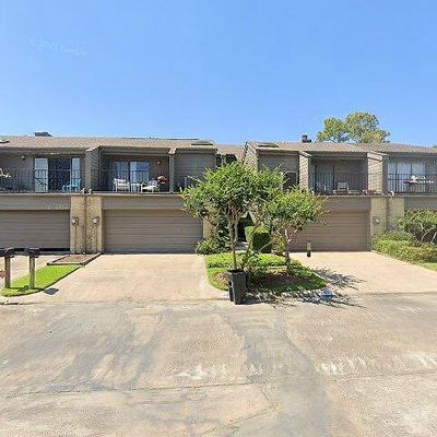 18024 Starboard Dr, Houston, TX 77058