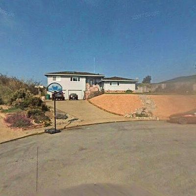 14641 Scarlet Oak Pl, Salinas, CA 93907