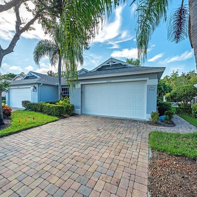 15051 Sterling Oaks Dr, Naples, FL 34110