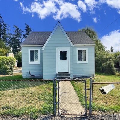 1518 N Montgomery Ave, Bremerton, WA 98312