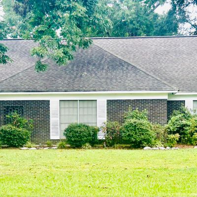 201 W Barton Ave, Greenwood, MS 38930