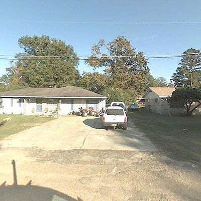 204 Elizabeth Ave, Petal, MS 39465